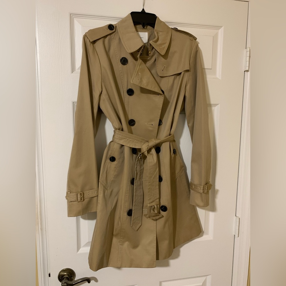 A Loves A Double Button Front Midi Length Trench Coat Quiet Luxury Classic Large